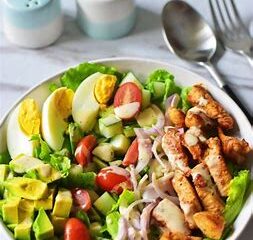 Salad-Chicken Cobb